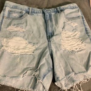 American eagle mom shorts